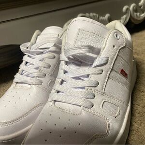 Levi's Men's Classic White Sneakers